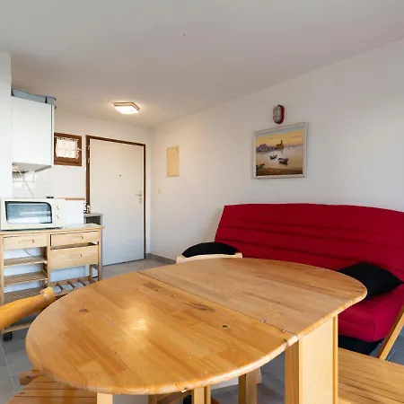 1 Bedroom For 6 アパート *